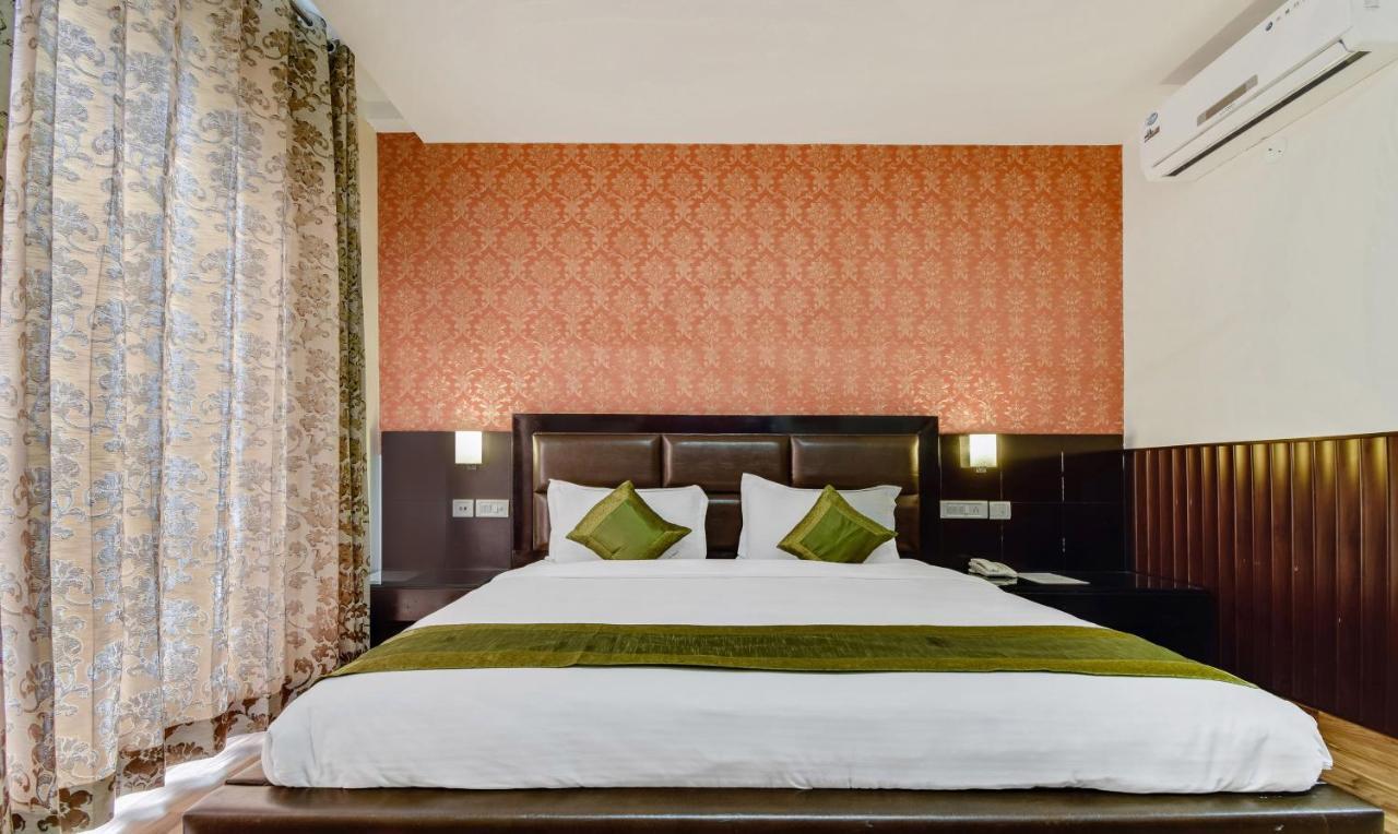 The Vaikunth Hotel Dharamshala Exterior photo